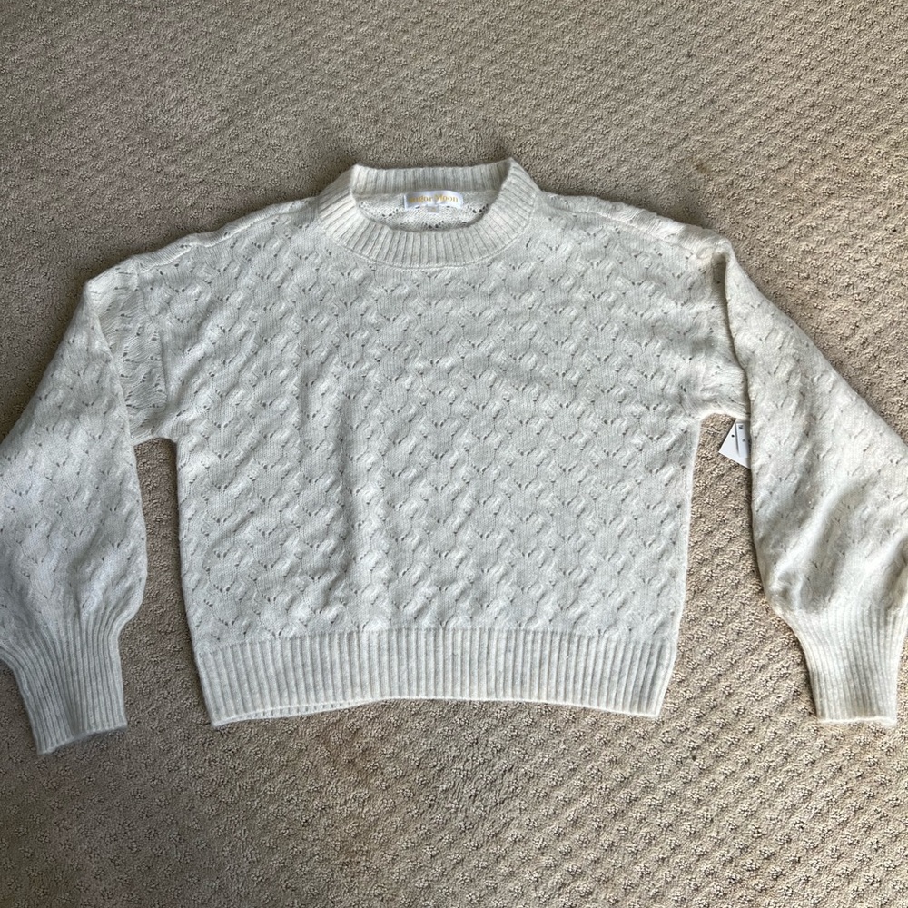 White sweater. NWT. XL